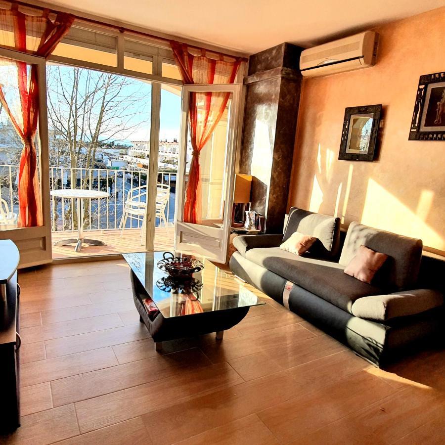 Leroy Apartment Empuriabrava Exterior photo