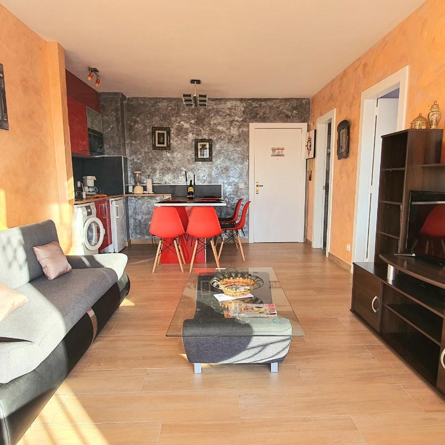 Leroy Apartment Empuriabrava Exterior photo